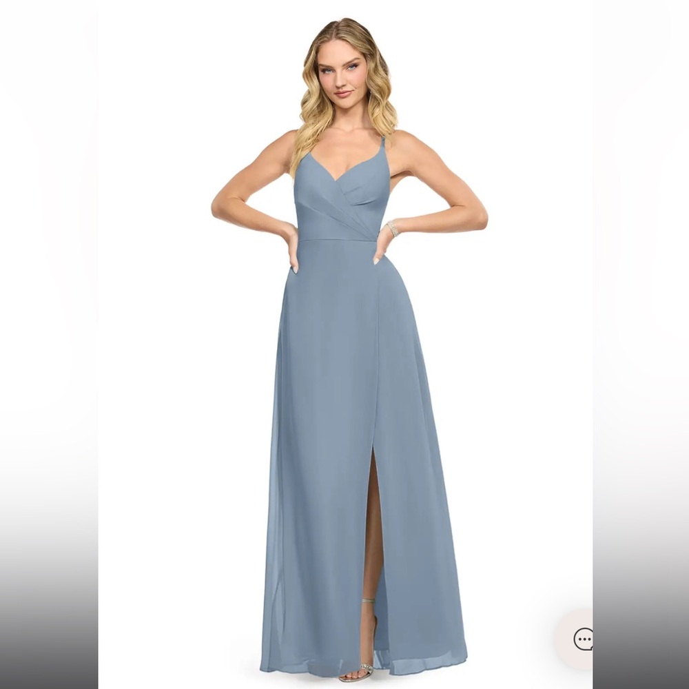 AZAZIE DAVIS
Dusty Blue A-Line V-Neck Chiffon Dress